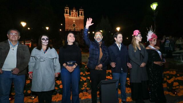 Megaofrenda en Metepec