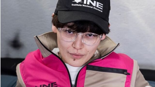 Uniformes para capacitadores del INE