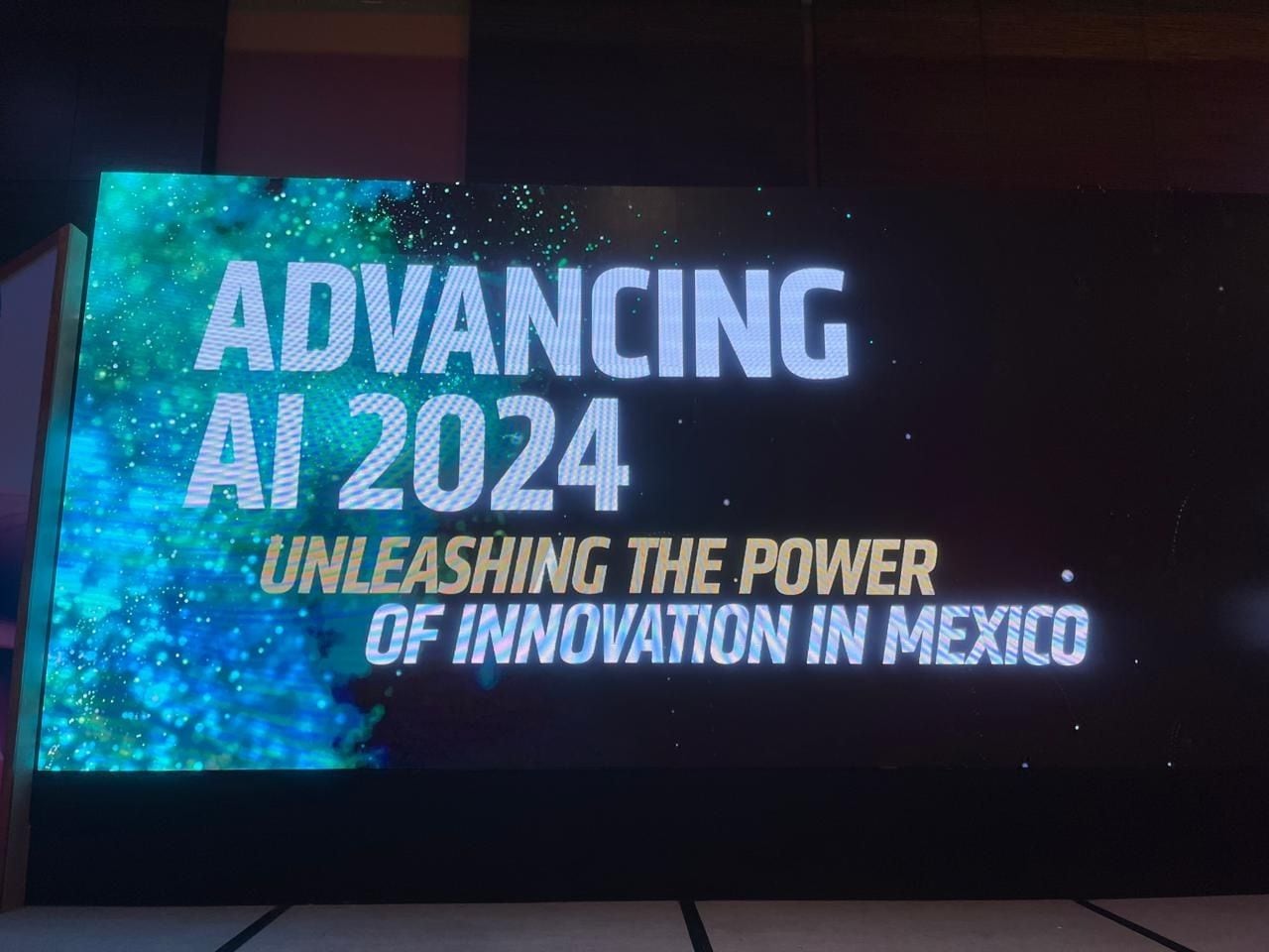 Advancing AI 2024: AMD presentó la serie de procesadores Ryzen AI Serie 300 en México