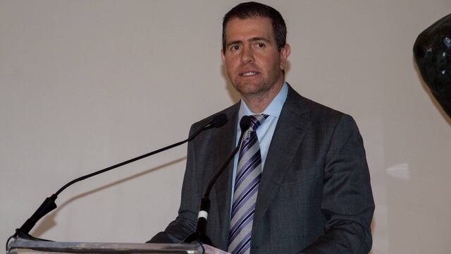 Alfredo Castillo. Polémica.