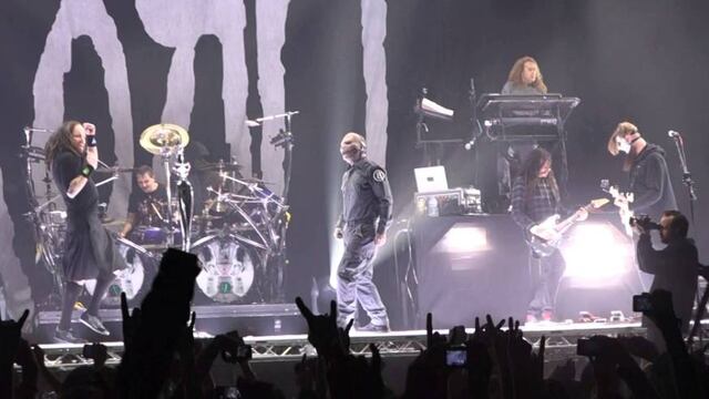 Korn. Nuevo bajista.