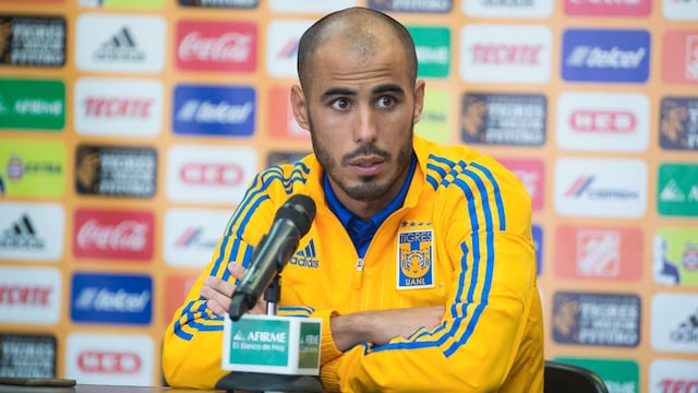 Guido Pizarro en conferencia de prensa.