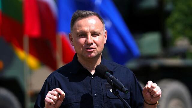 Andrzej Duda, presidente de Polonia, dice que no hay pruebas de que Rusia lanzó el misil