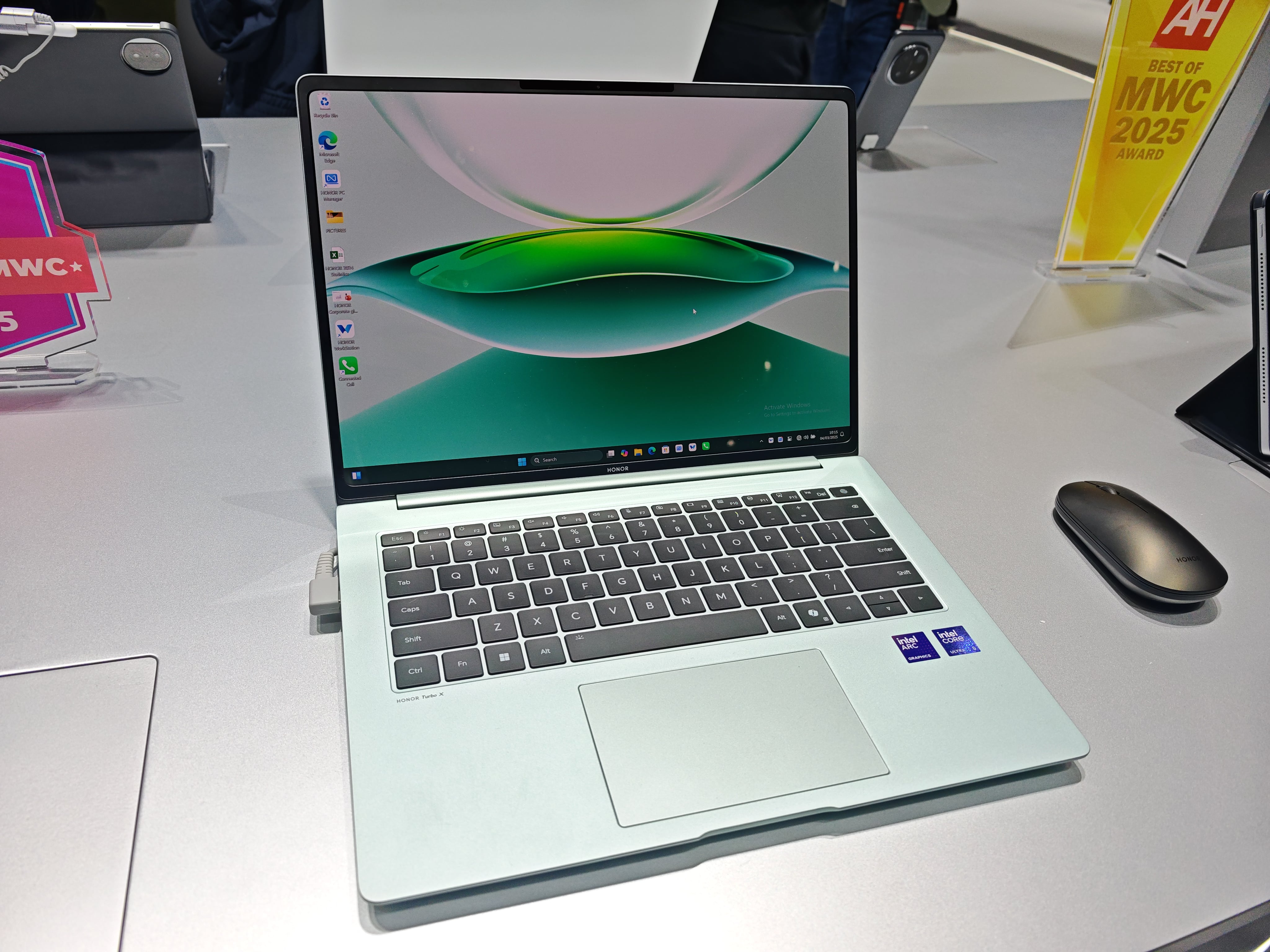 HONOR MagicBook Pro 14