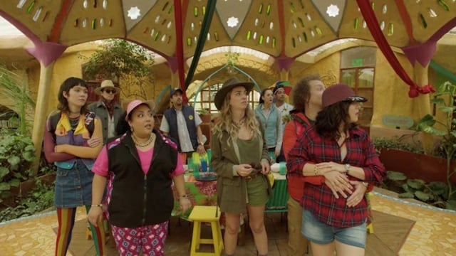 Escena de 'Mirreyes contra Godínez 2: El retiro'