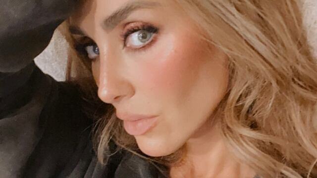 Anahí, cantante.