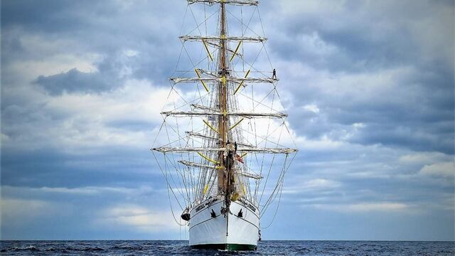 Imagen de archivo: Velero procedente de México fue asegurado en Francia