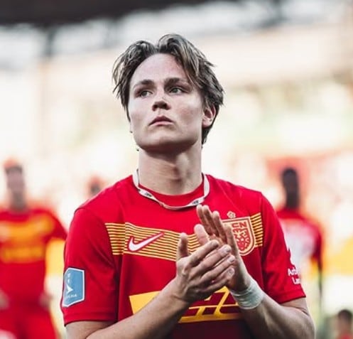 Andreas Schjelderup, la joya noruega que juega en Benfica