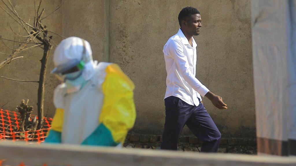 Medidas de seguridad ante brote de enfermedad mortal