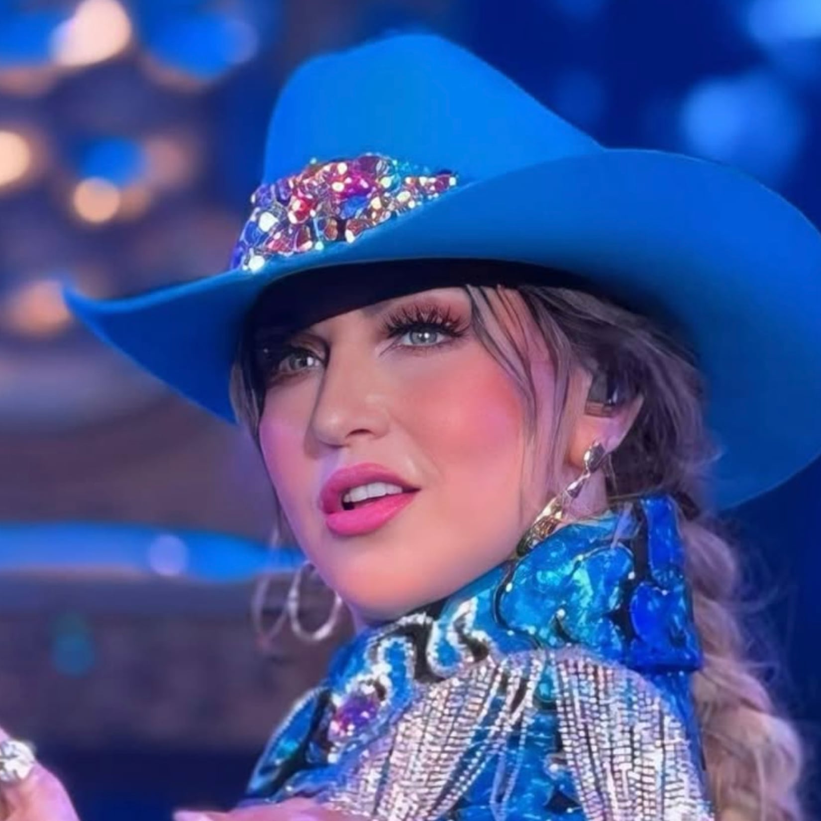 Polémica por embargo a Alicia Villarreal, abogado sale a defenderla