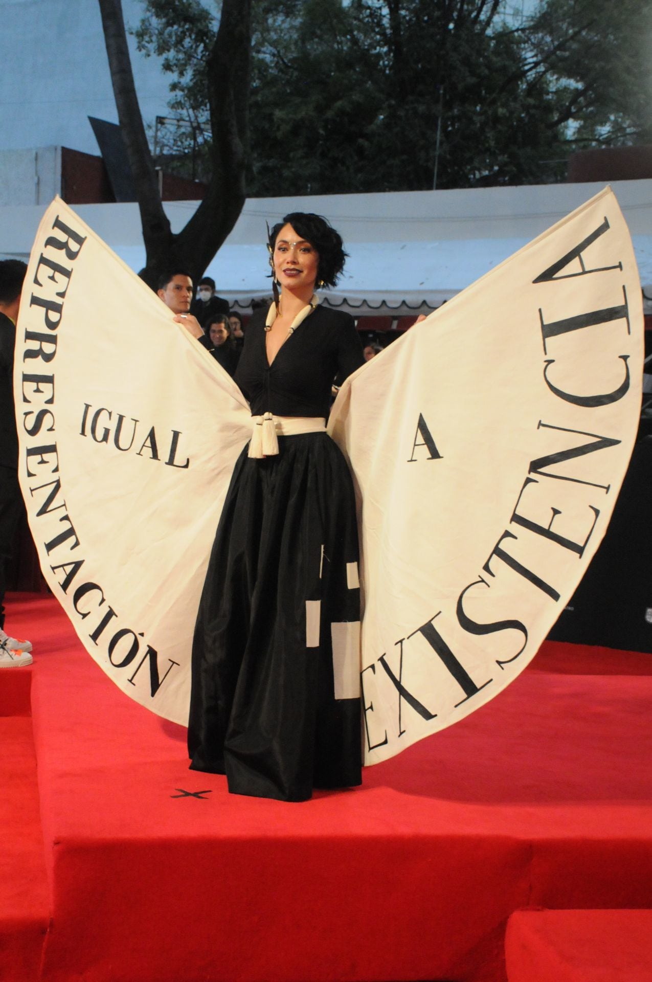 Maya Zapata, cantante.