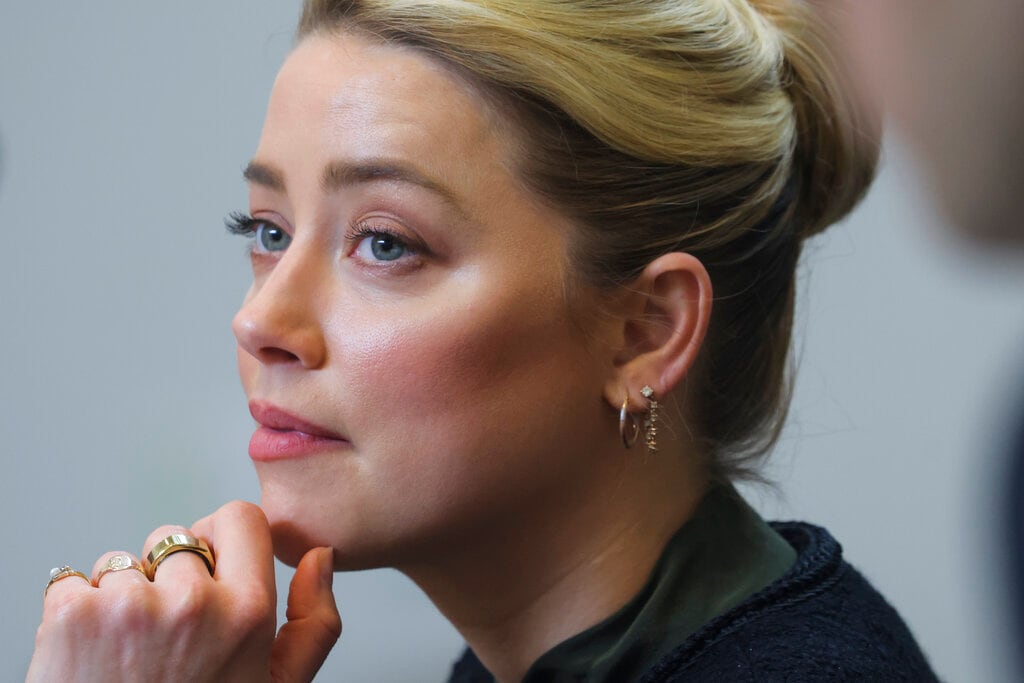 Amber Heard reacciona a testimonio de Johnny Depp