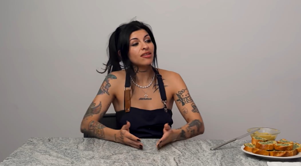 Chef en proceso y Cazzu