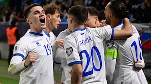 Kosovo elimina a Eslovaquia y enfrentará a Turquía por un boleto al Mundial 2026