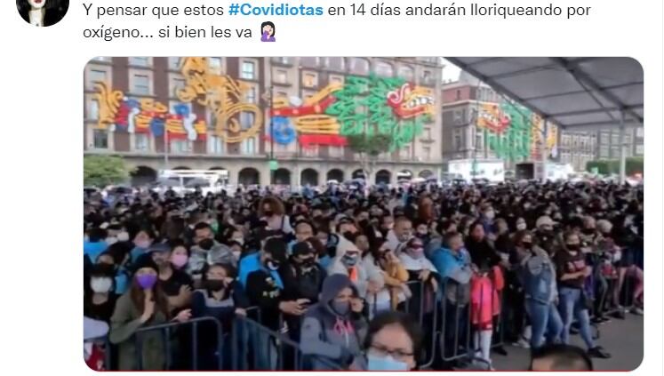 Criticas en redes por multitudes en el Zócalo