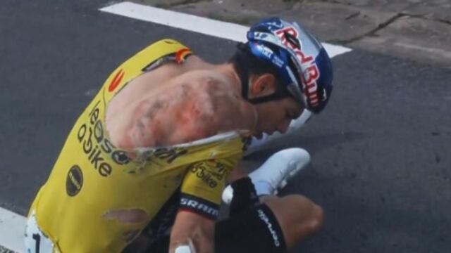 Caída de Wout van Aert en Dwars door Vlaanderen