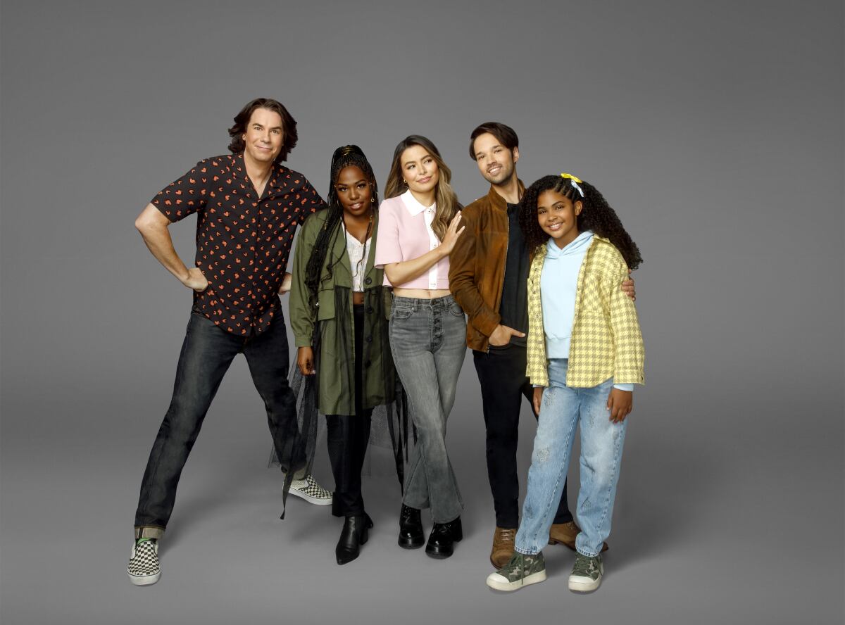 Cancelan iCarly; temporada 3 es la última de la serie de Paramount y nadie entiende por qué