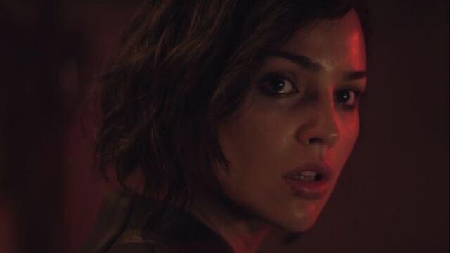 Ash con Eiza González