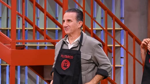 ¿Quién es Plutarco Haza? El actor, director y conductor de Bizbirije que fue eliminado de MasterChef Celebrity 2025