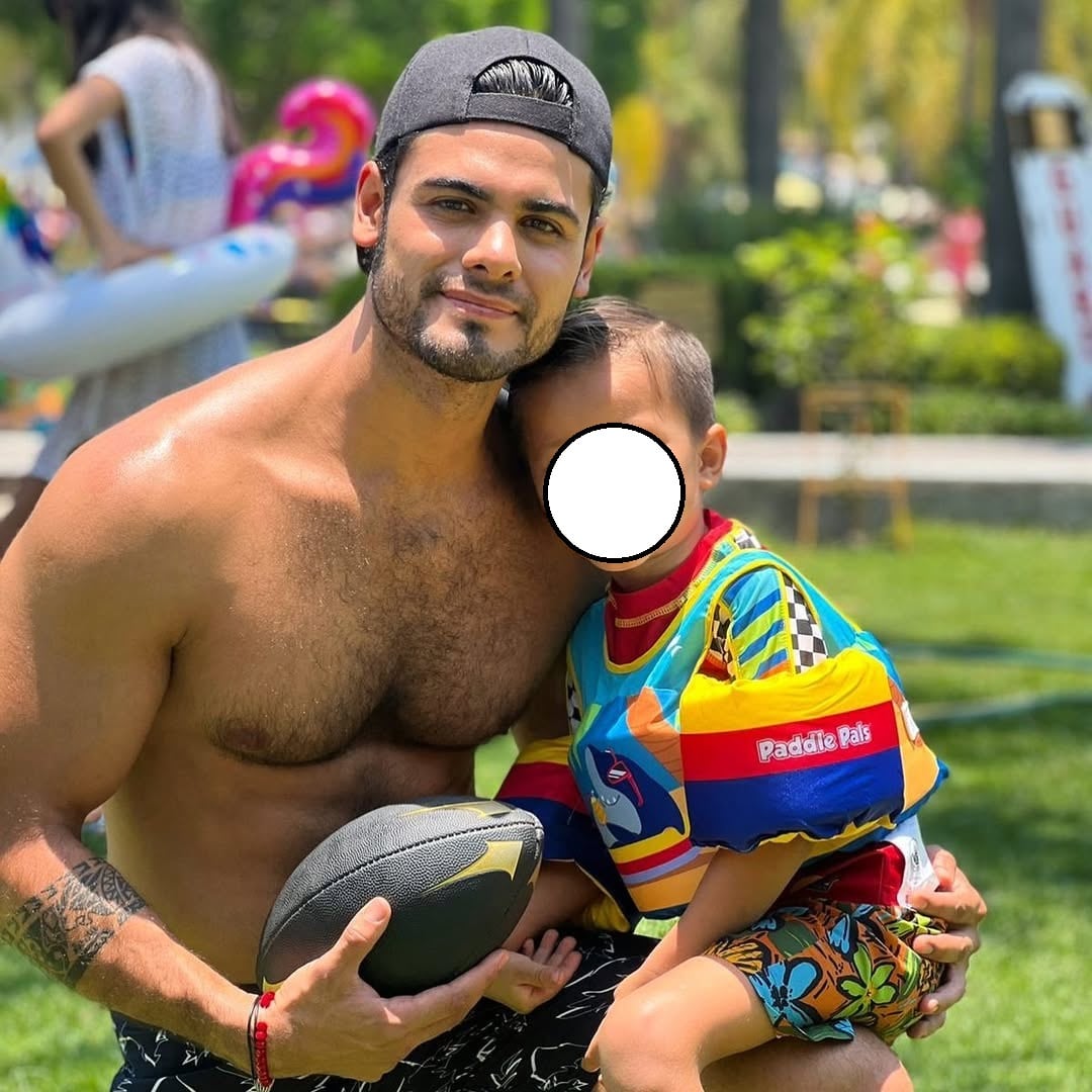 Ian García, ex Wapayaso con su hijo.