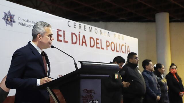 Fernando Vilchis, presidente municipal de Ecatepec, durante la Ceremonia por el Día del Policía
