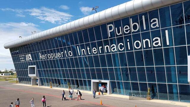 Aeropuerto de Puebla cerrado por ceniza volcánica