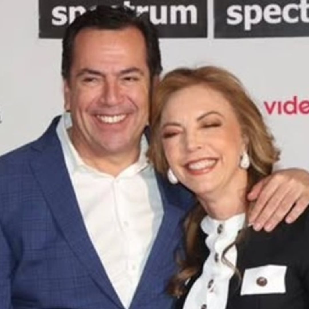 Laura Flores enfrenta incómodo momento por Lalo Salazar