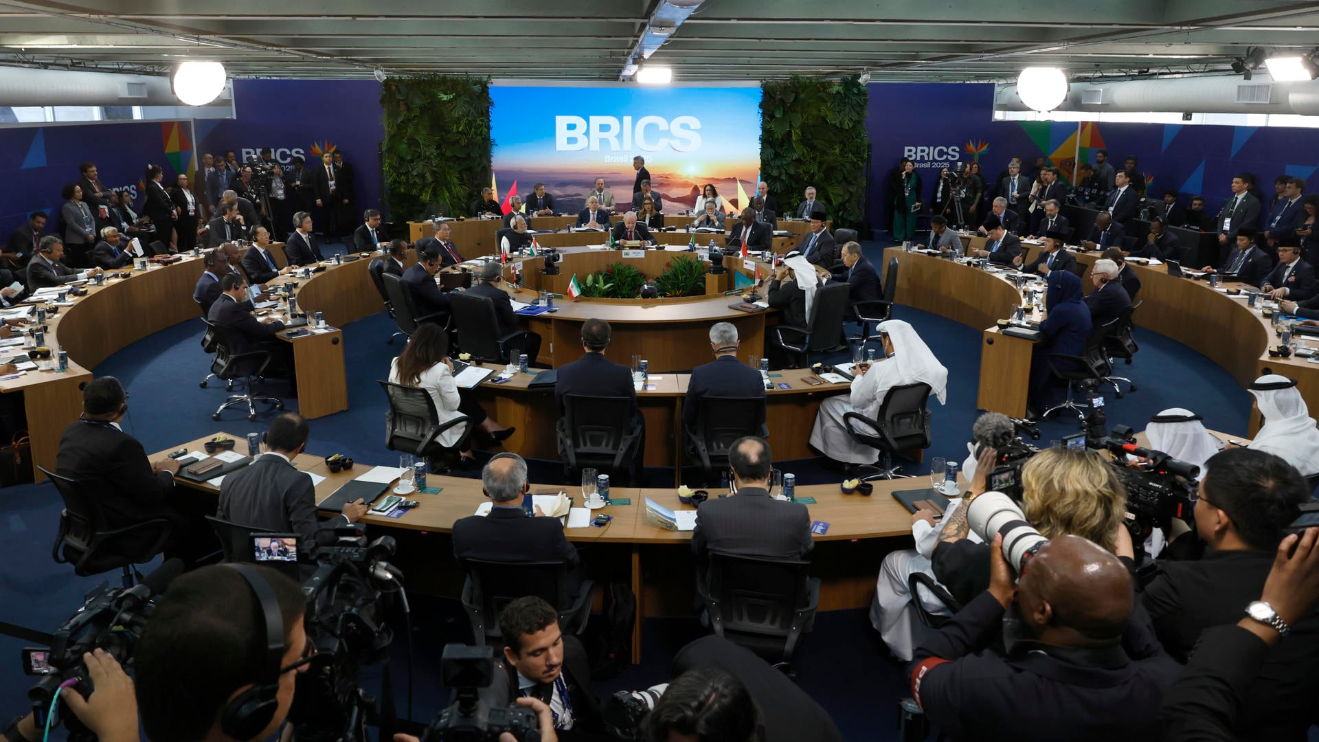 BRICS ya pesa; ahora tiene que decidir qué quiere ser