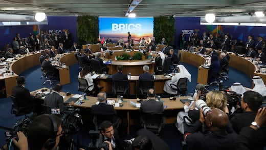 BRICS ya pesa; ahora tiene que decidir qué quiere ser