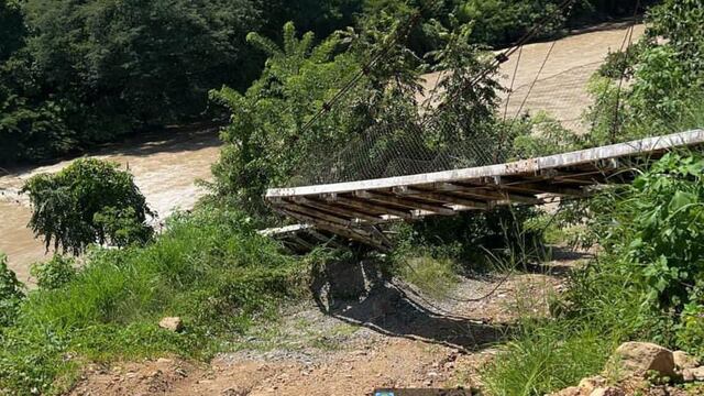 Incomunican comunidades de Chiapas tras tirar puente peatonal