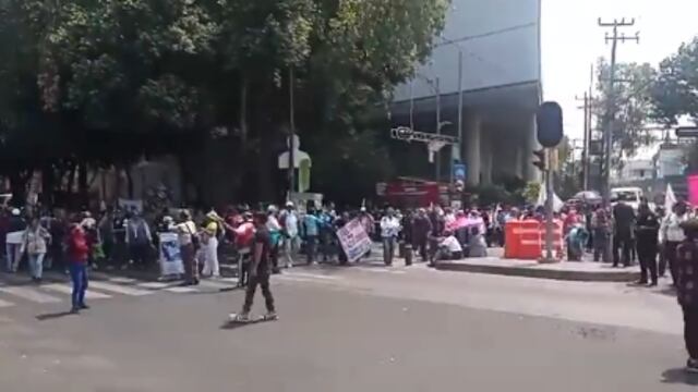 Bloqueo en Insurgentes Sur y Eje 5 Sur