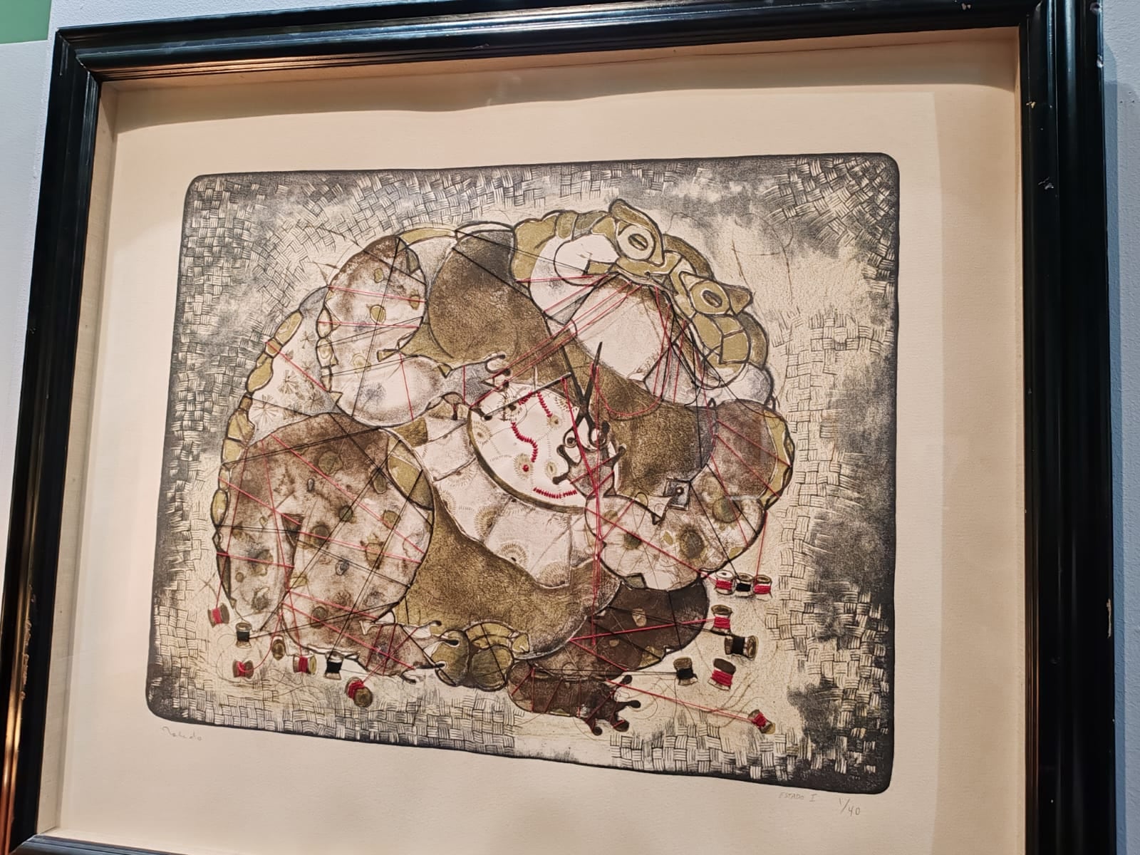 Litografía de Francisco Toledo en la exposición de Rodrigo Ímaz
