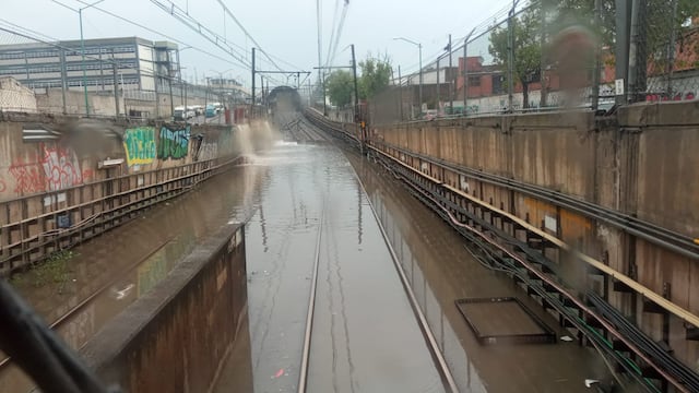 Línea A del Metro CDMX inundada