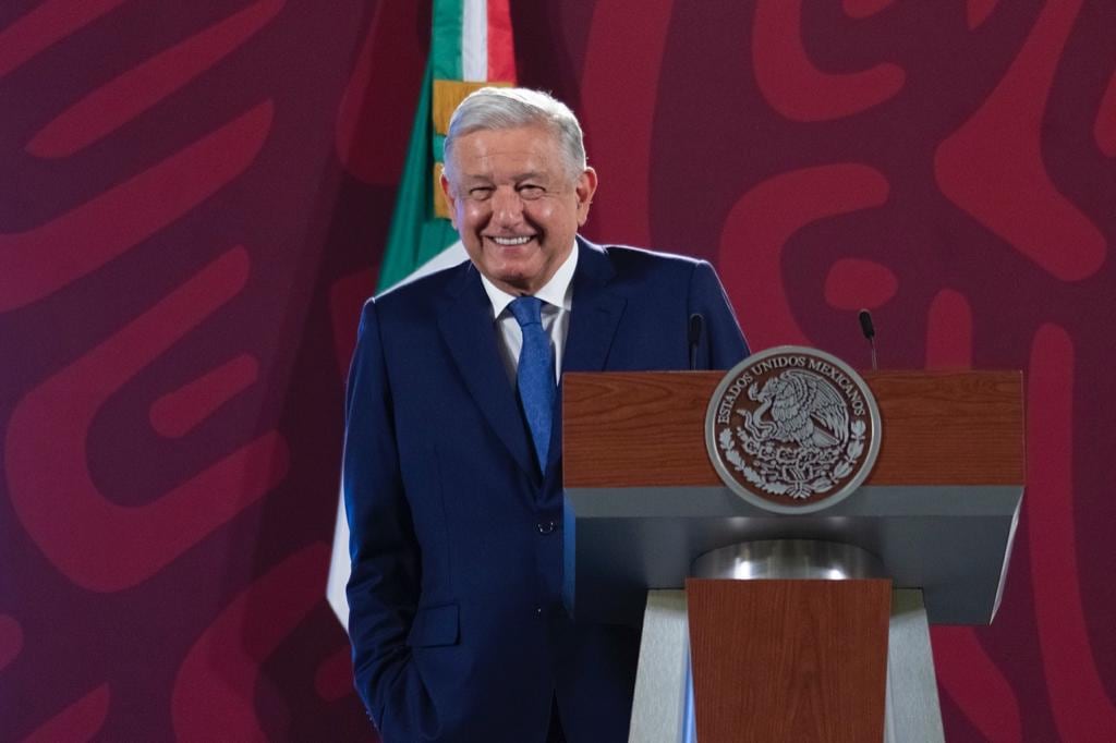 AMLO quiere que Carlos Joaquín González sea embajador de México en Canadá