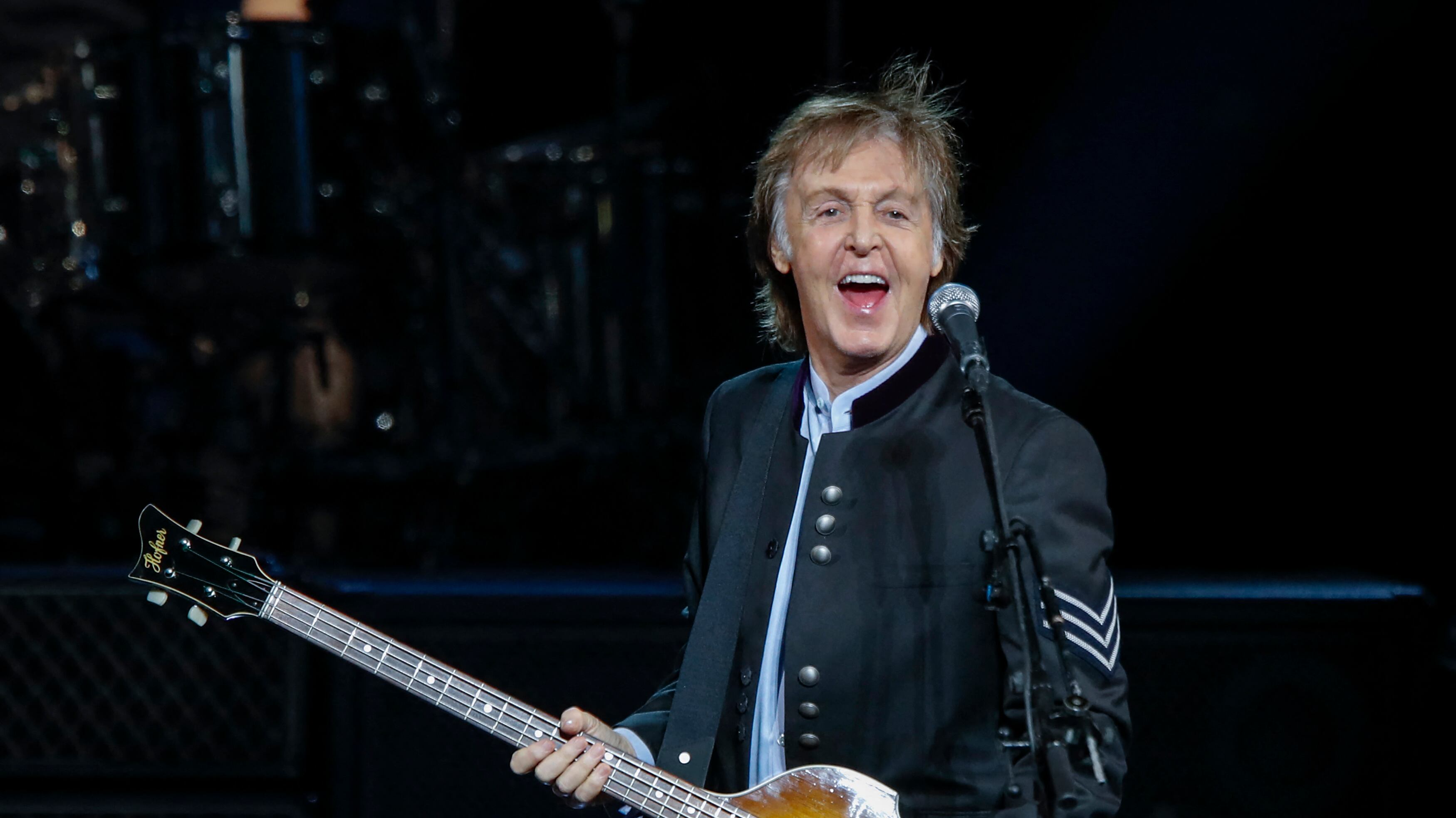 Paul McCartney cumple 80 años; será el artista más longevo en encabezar el festival de Glastonbury