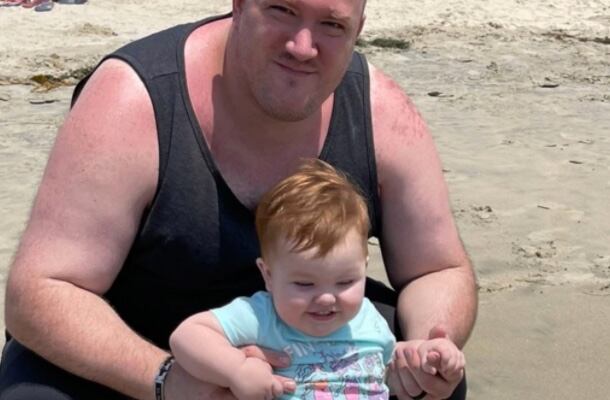 Michael Freedy y su hijo