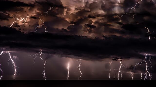 Tormenta eléctrica Rayo