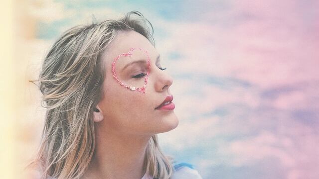 Así promocionaba la cantante su nuevo proyecto en sus redes sociales