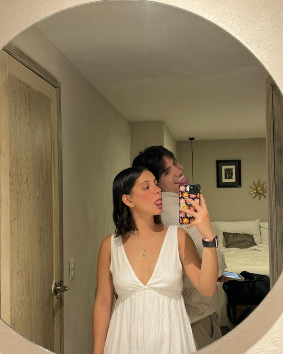 Rudy Marx con su novia Mónica.