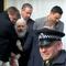 Londres: Detienen a Julian Assange, fundador de Wikileaks; Ecuador le retira el asilo (VIDEO)