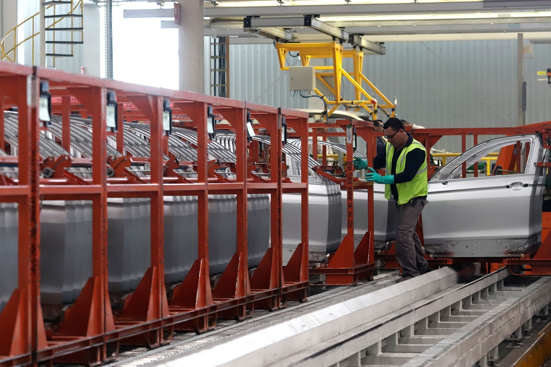 Volkswagen México tendrá paros escalonados el 11 de septiembre por votación sindical