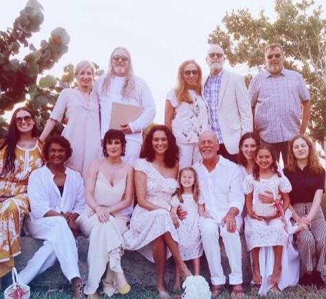 Bruce Willis y Emma Heming en su renovación de votos