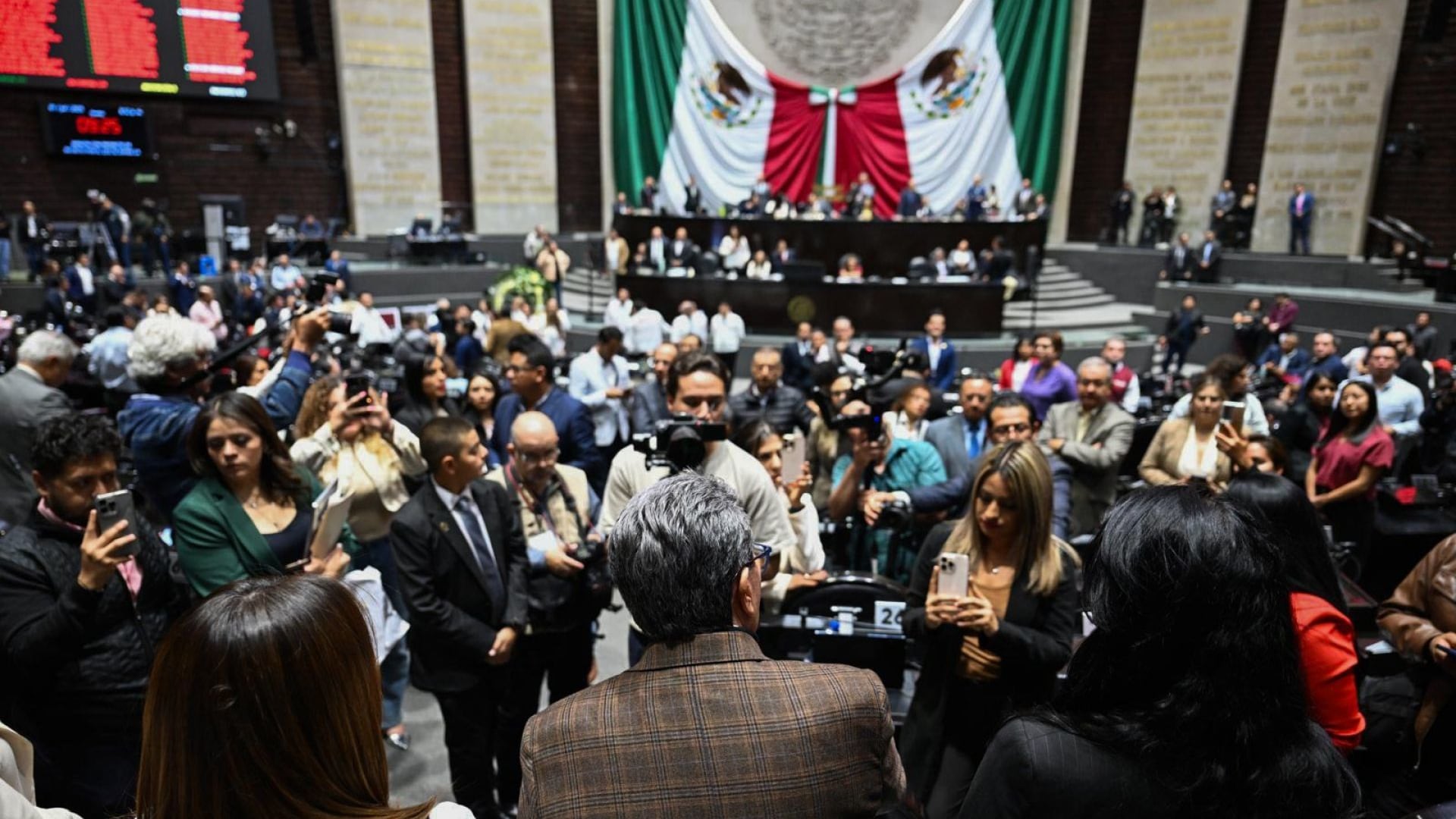 ¿Por qué los ejemplos internacionales no justifican la desaparición de los plurinominales en México?