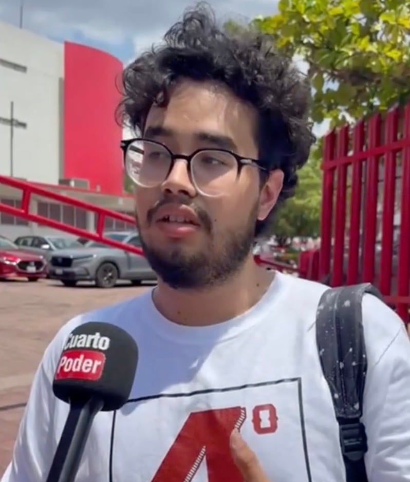 Estudiantes expresan su preocupación por cierre de campus de la UVM en Tuxtla Gutiérrrez, Chiapas
