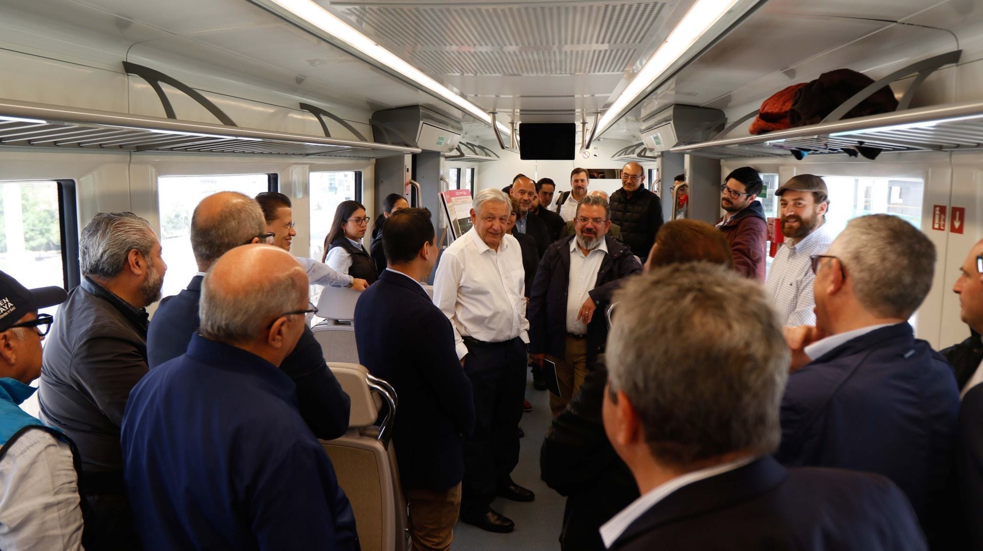 Jorge Nuño en el Tren México-Toluca