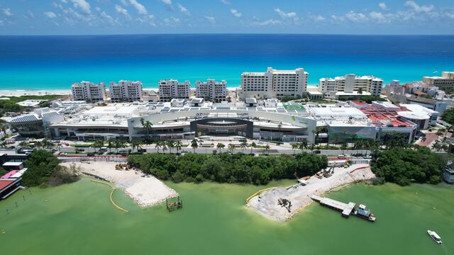 Construcción del Puente Vehicular Nichupté en Cancún