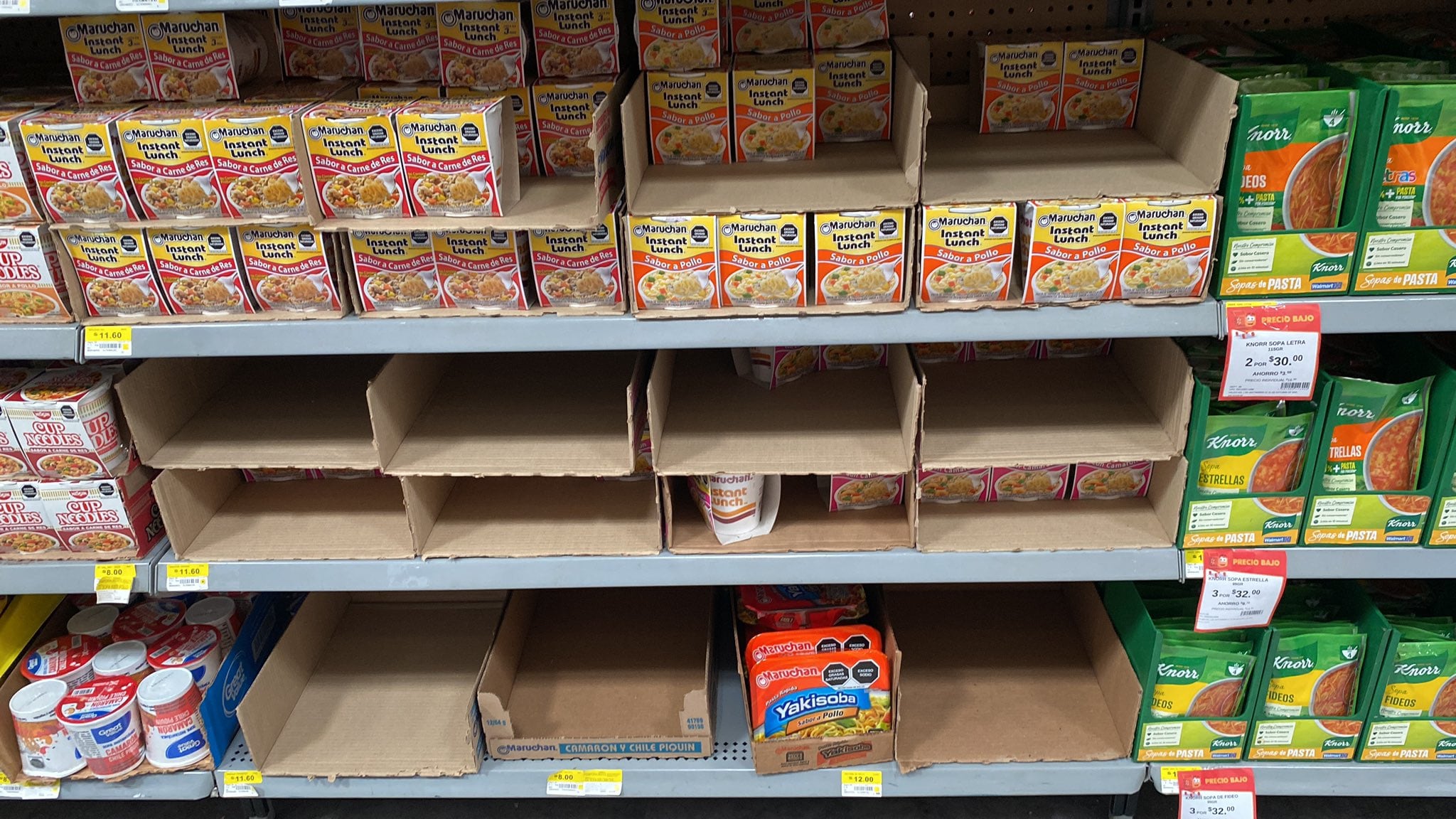 Supuestas compras de pánico de sopas instanatáneas
