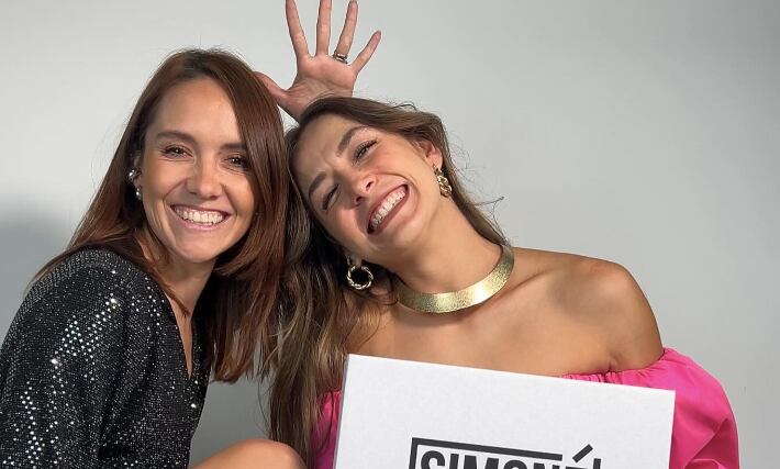 Bailarinas de Venga La Alegría venden zapatos