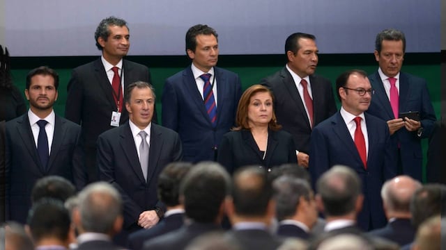 Gabinete de Enrique Peña Nieto presente en el Tercer Informe de Gobierno.