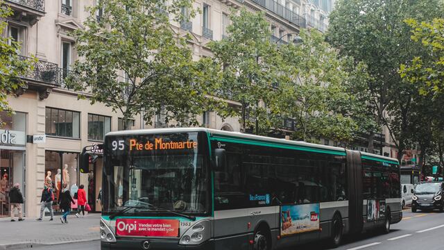 Autobus